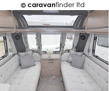 Coachman VIP 520 2017 Caravan Photo
