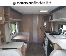 Coachman VIP 520 2019 Caravan Photo