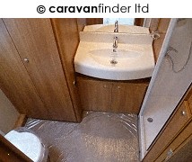 Swift Kudos 442 2012 Caravan Photo