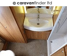 Swift Challenger 480 SE 2013 Caravan Photo
